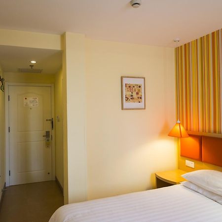 Home Inn Guiyang Zunyi Road Bagian luar foto